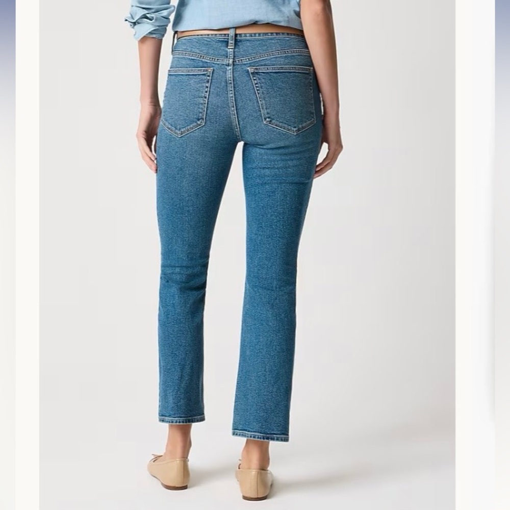 J. Crew Mid-rise flare crop jean in all-day stretch, Size 31 (12) - Picture 2 of 5